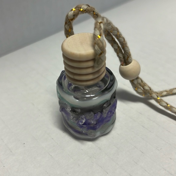 Essential oil car diffuser each one different one of a kind - Picture 3 of 4